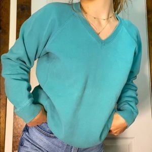V-neck Vintage Golf Sweatshirt